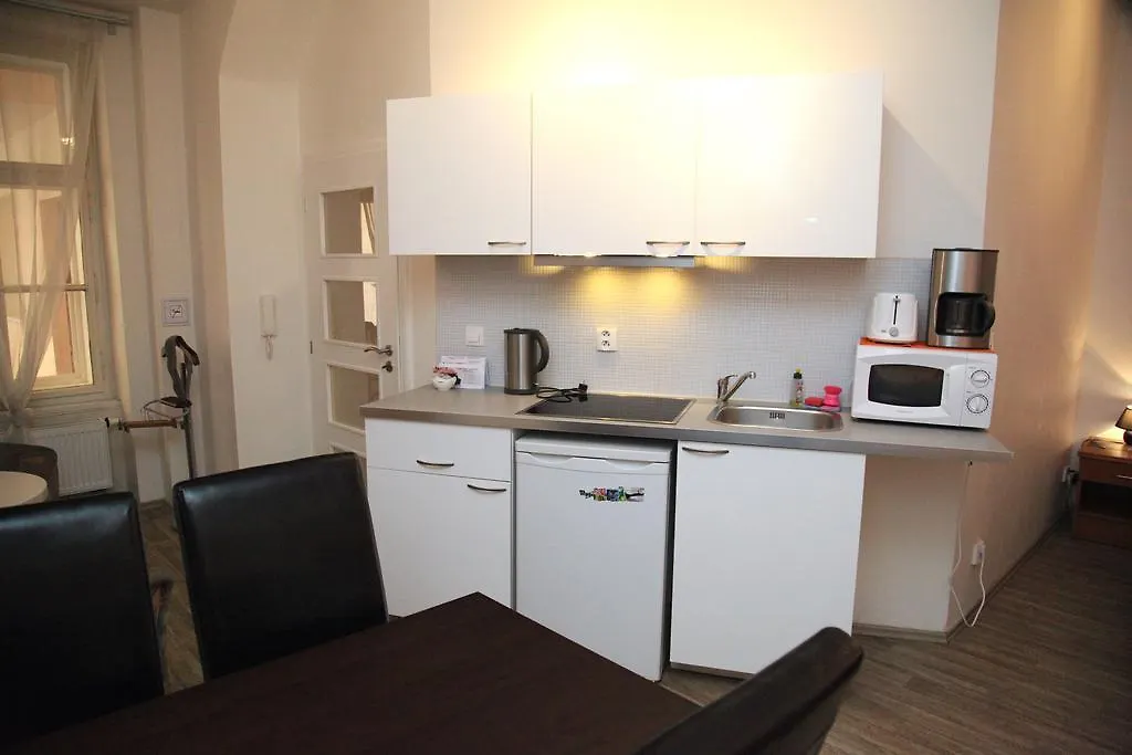 Prague Trendy- Apartments 0*,